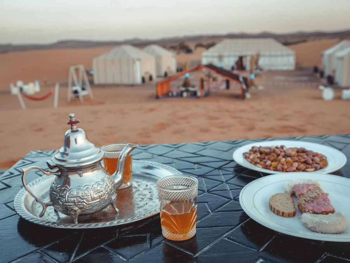 Camel Luxury Camp Acomodação com café da manhã Merzouga Exterior foto
