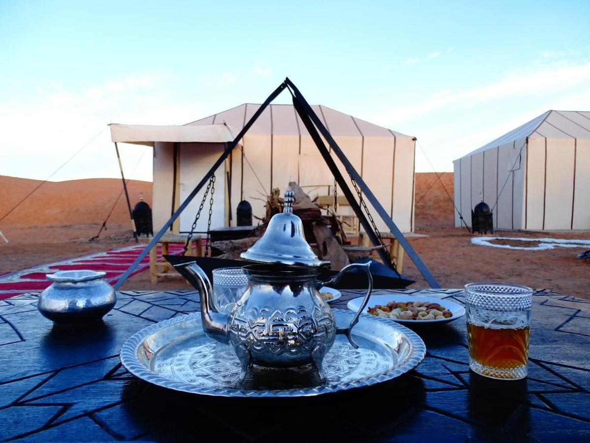Camel Luxury Camp Acomodação com café da manhã Merzouga Exterior foto