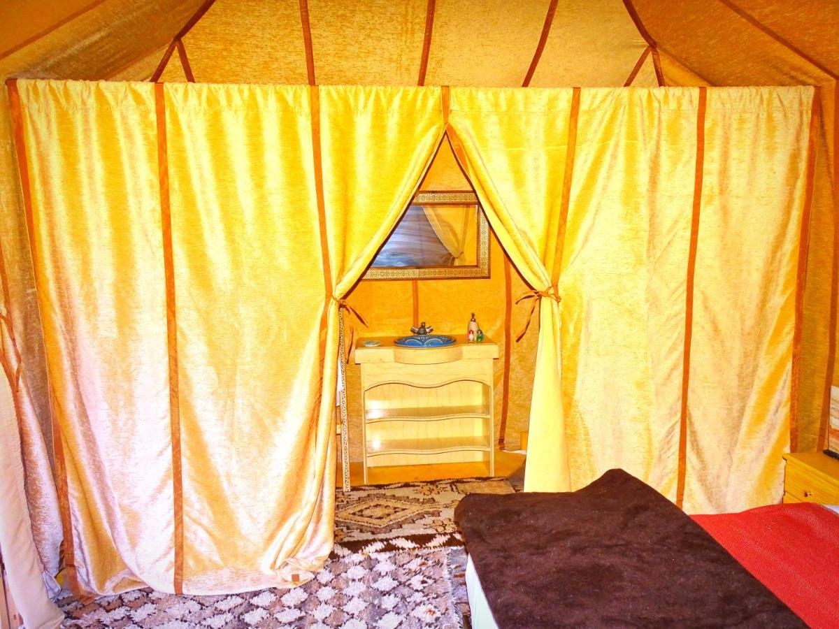Camel Luxury Camp Acomodação com café da manhã Merzouga Exterior foto